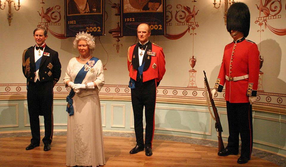 Madame Tussauds Museum is the oldest wax museum, opening its doors to the world in 1884. It showcases stunning wax figures of many famous personalities, including politicians, royalty, movie stars, athletes, and many more.