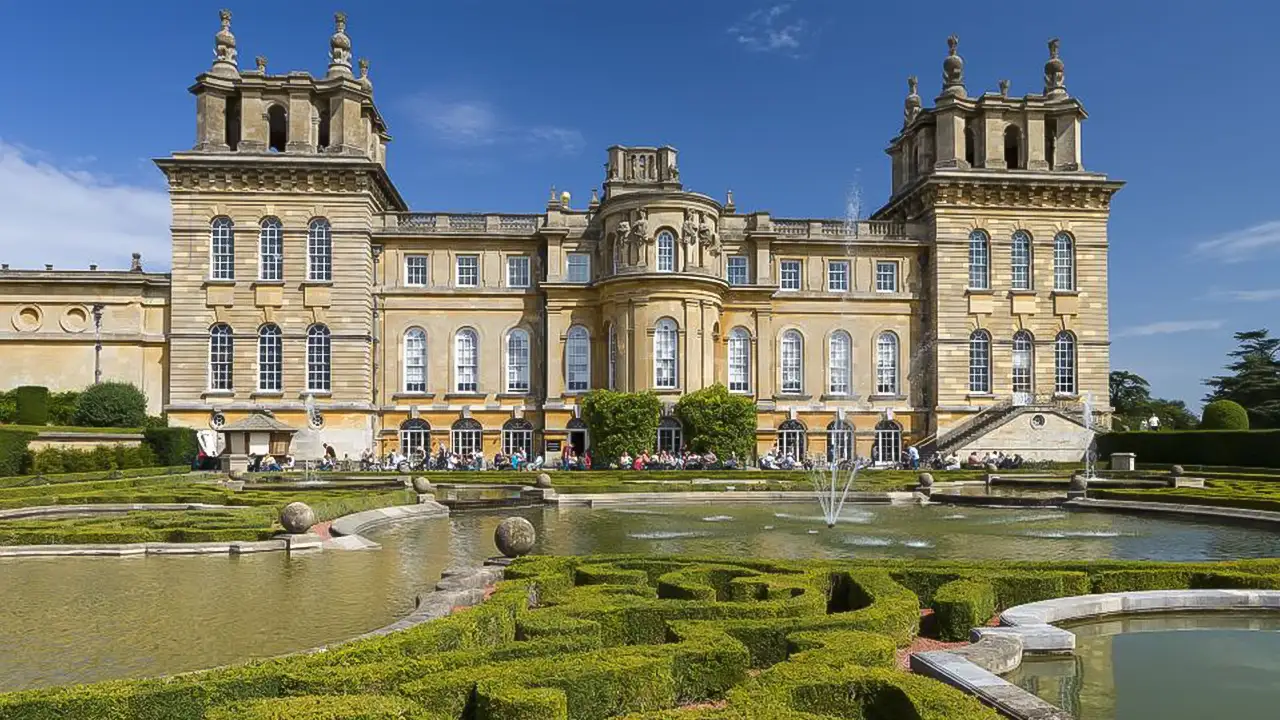 Cotswolds and blenheim Palace
