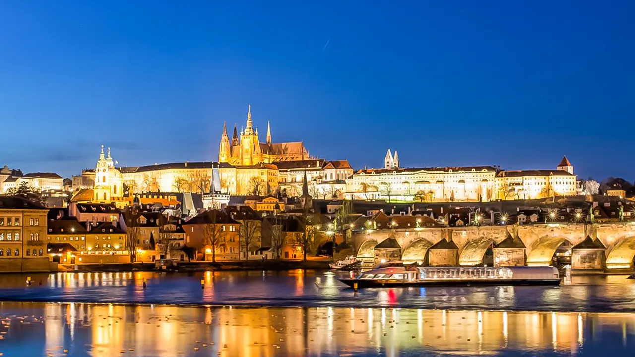 Prague 50-Minute Sightseeing Evening Cruise