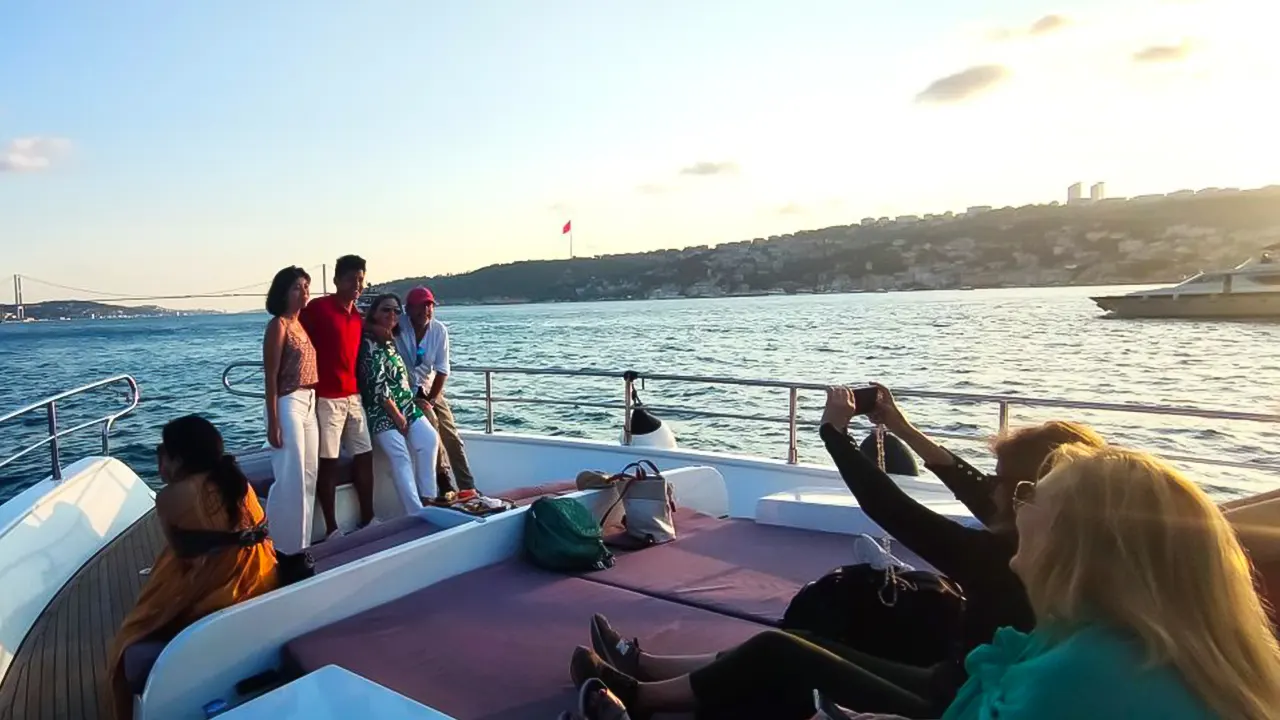 Sunset yacht cruise in Istanbul on the Bosphorus