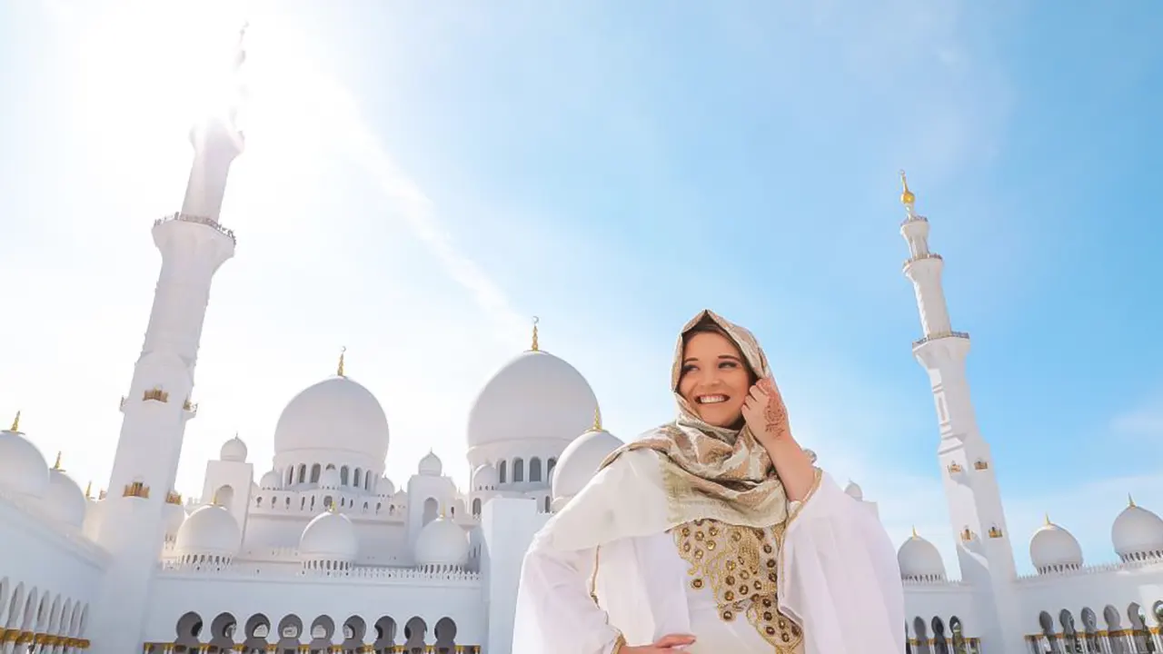 Abu Dhabi Premium Sightseeing Tour