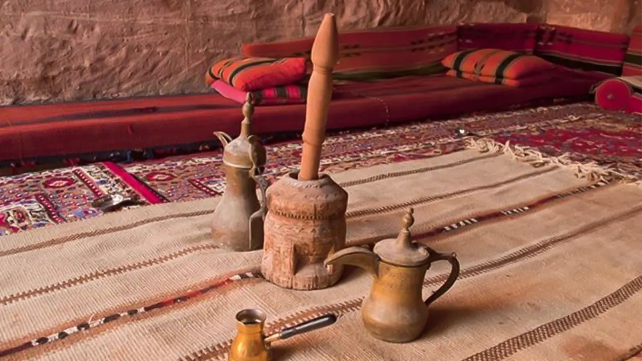 Safari, camel ride & Bedouin village tour