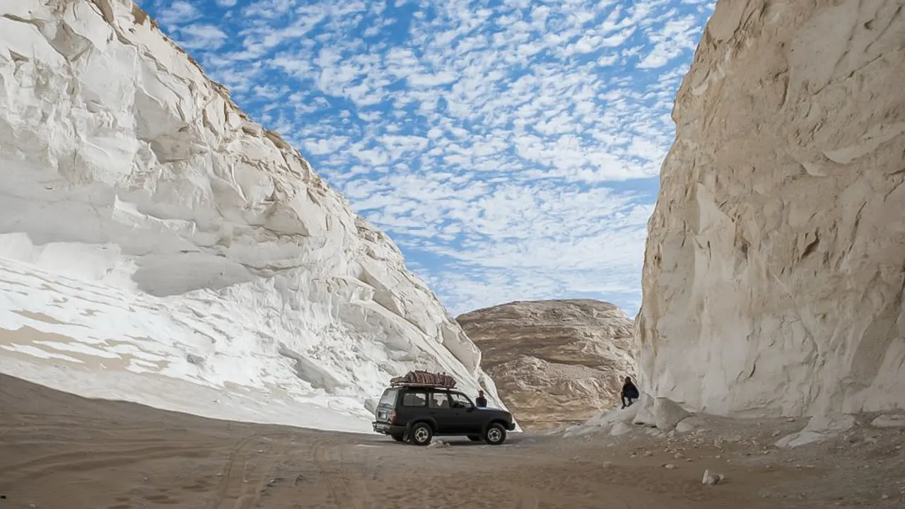 Bahariya Oasis Camp and Desert Tour