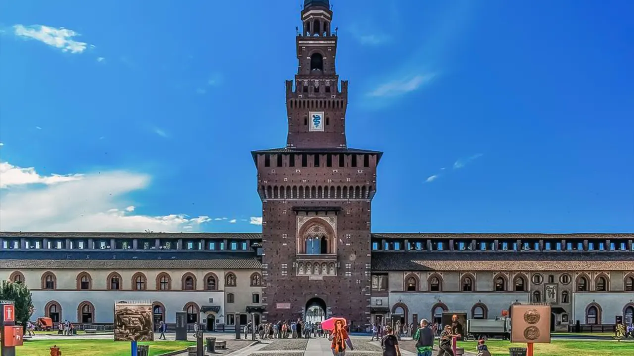 Sforza Castle and Michelangelo's Pietà Rondanini Tour