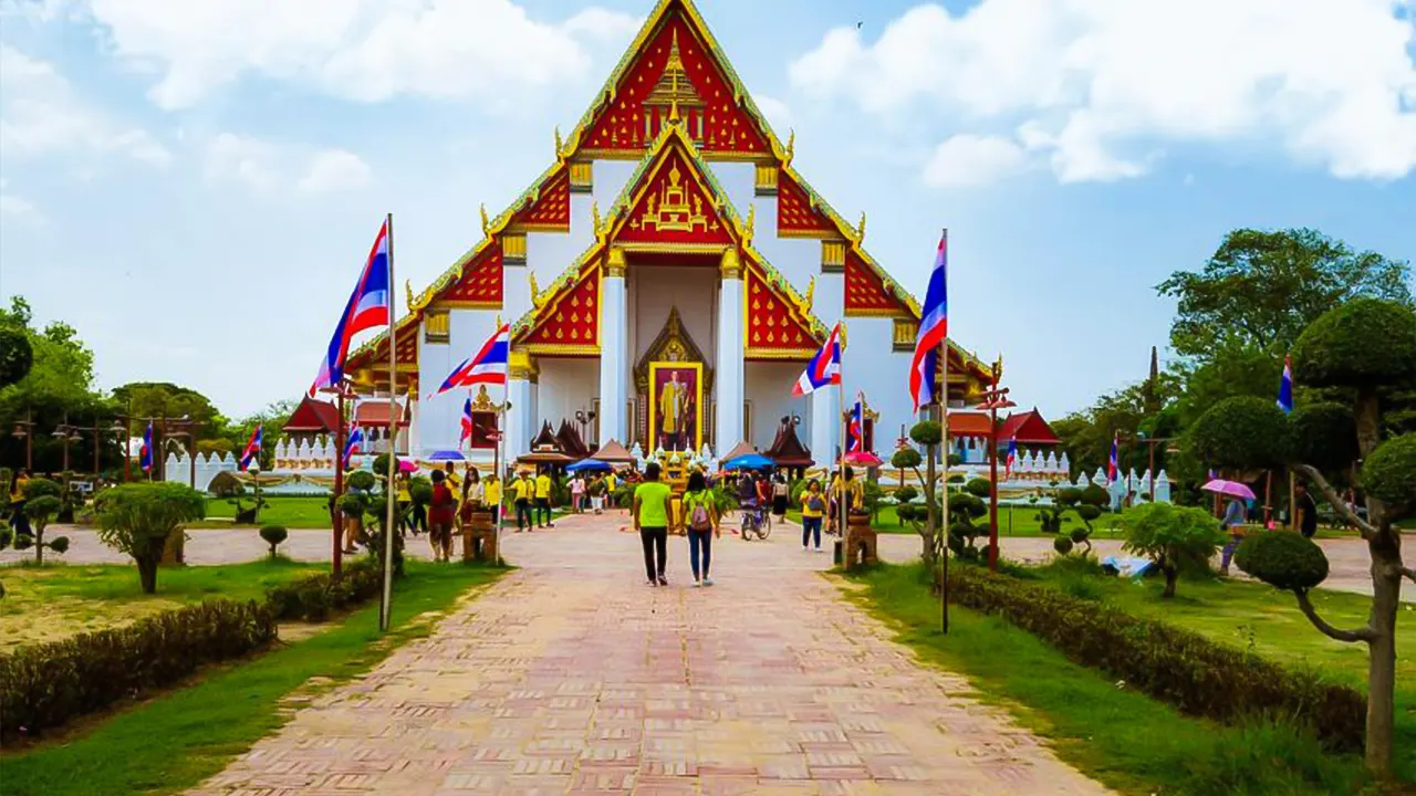 Excursion in Ayutthaya Historical Park
