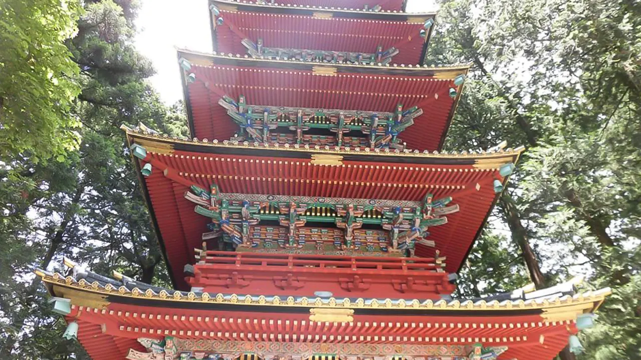Nikko Toshogu Shrine and Kegon Waterfall Tour