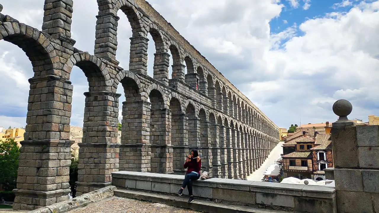 Avila and Segovia Day Trip with Tickets to Monuments